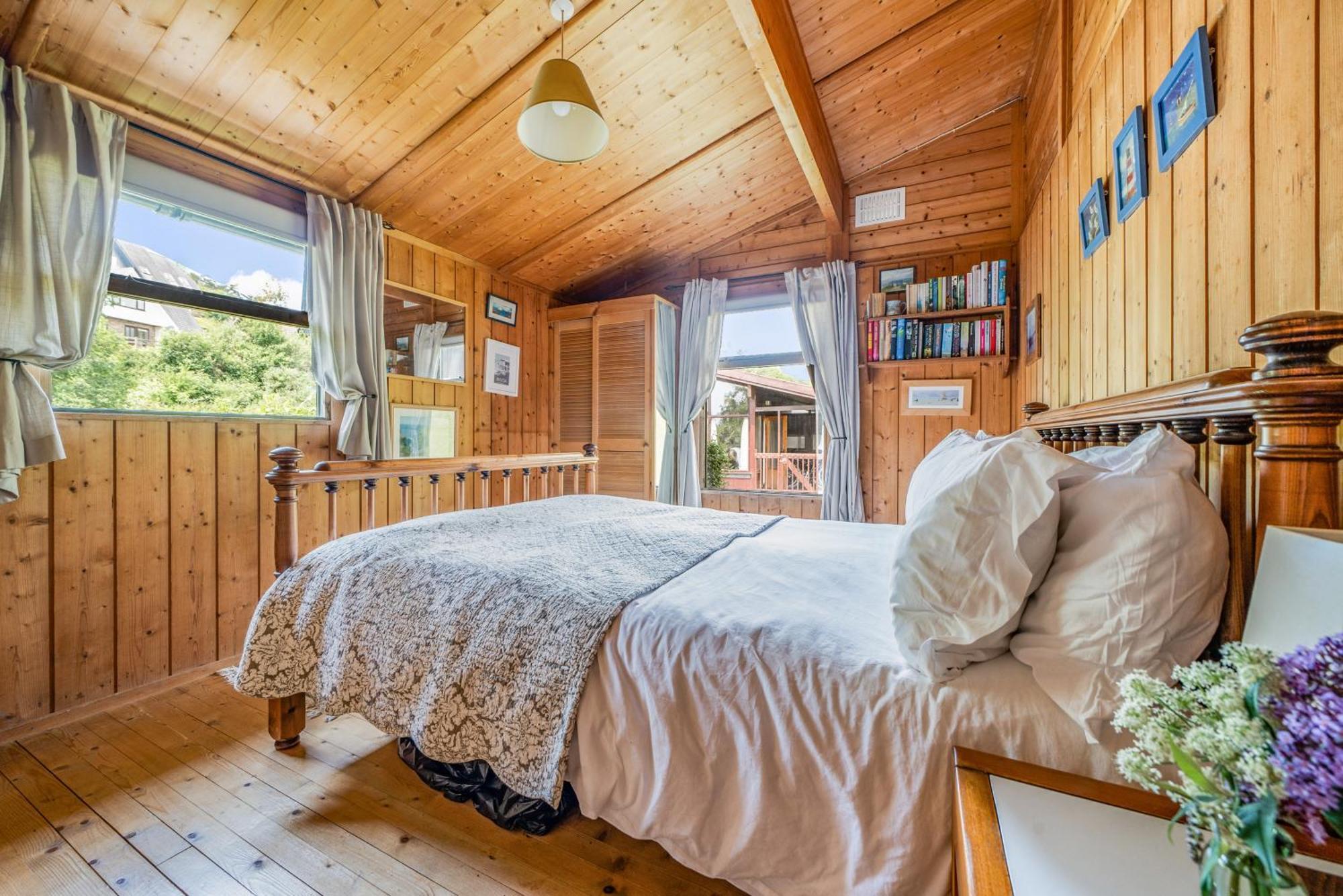 Scandinavian Style Lodge In Rock Wadebridge Buitenkant foto
