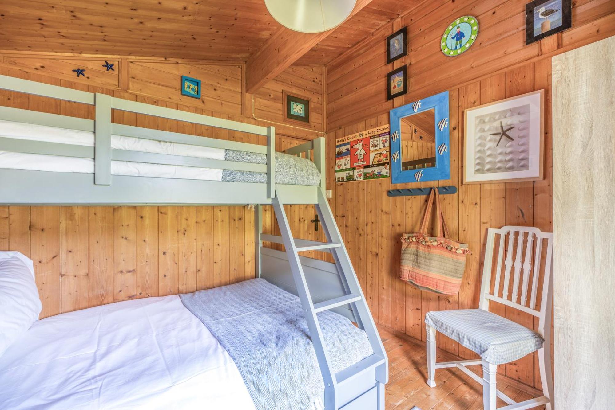 Scandinavian Style Lodge In Rock Wadebridge Buitenkant foto