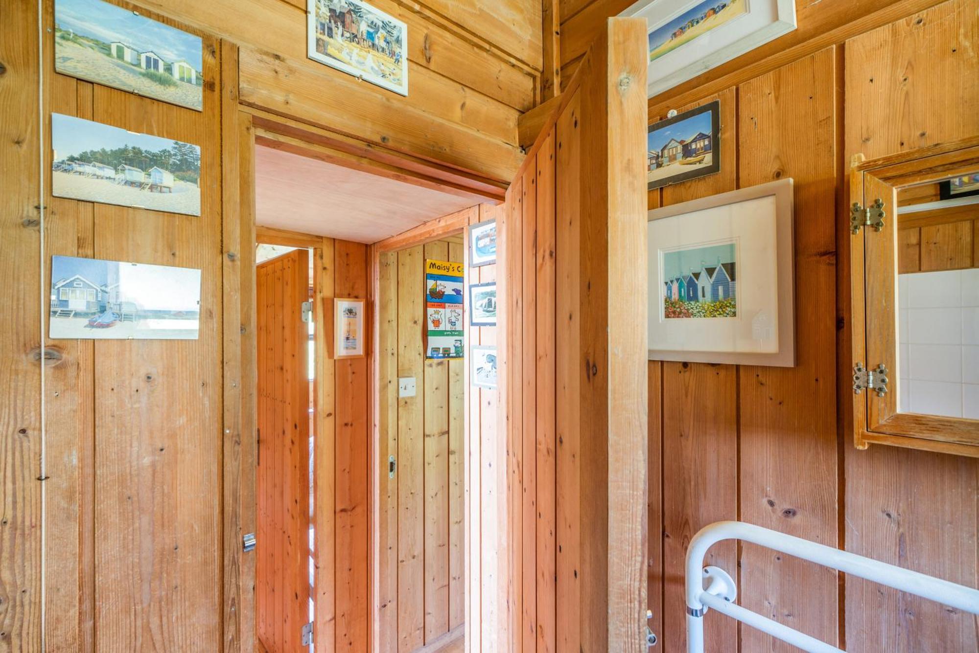 Scandinavian Style Lodge In Rock Wadebridge Buitenkant foto